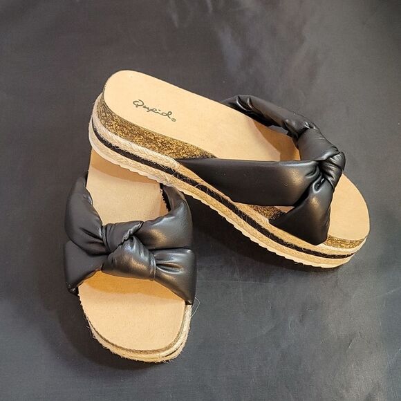 BRAND NEW QUPID CANCUN WOMEN'S PLASFORM SLIDE SANDALS - Picture 12 of 16